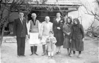 Bocsa Vasiova, fam. Nicolae Marian, 4 generatii, aprox 1954, 2